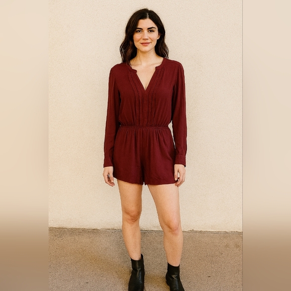Very J Pants - Very J Burgundy Romper M Long Sleeve Zip Back Pockets Pleated Rayon Playsuit